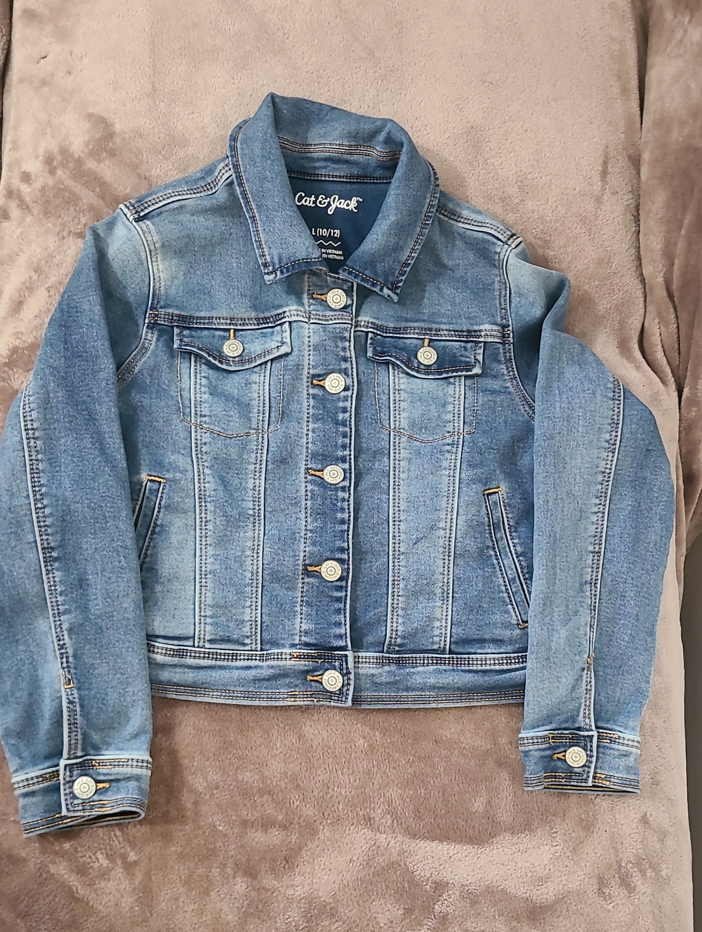 Cat & Jack Girls Size 10/12 Blue Denim Trucker Jacket
